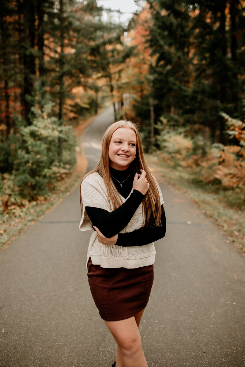 Outfit ideas for Fall senior photos