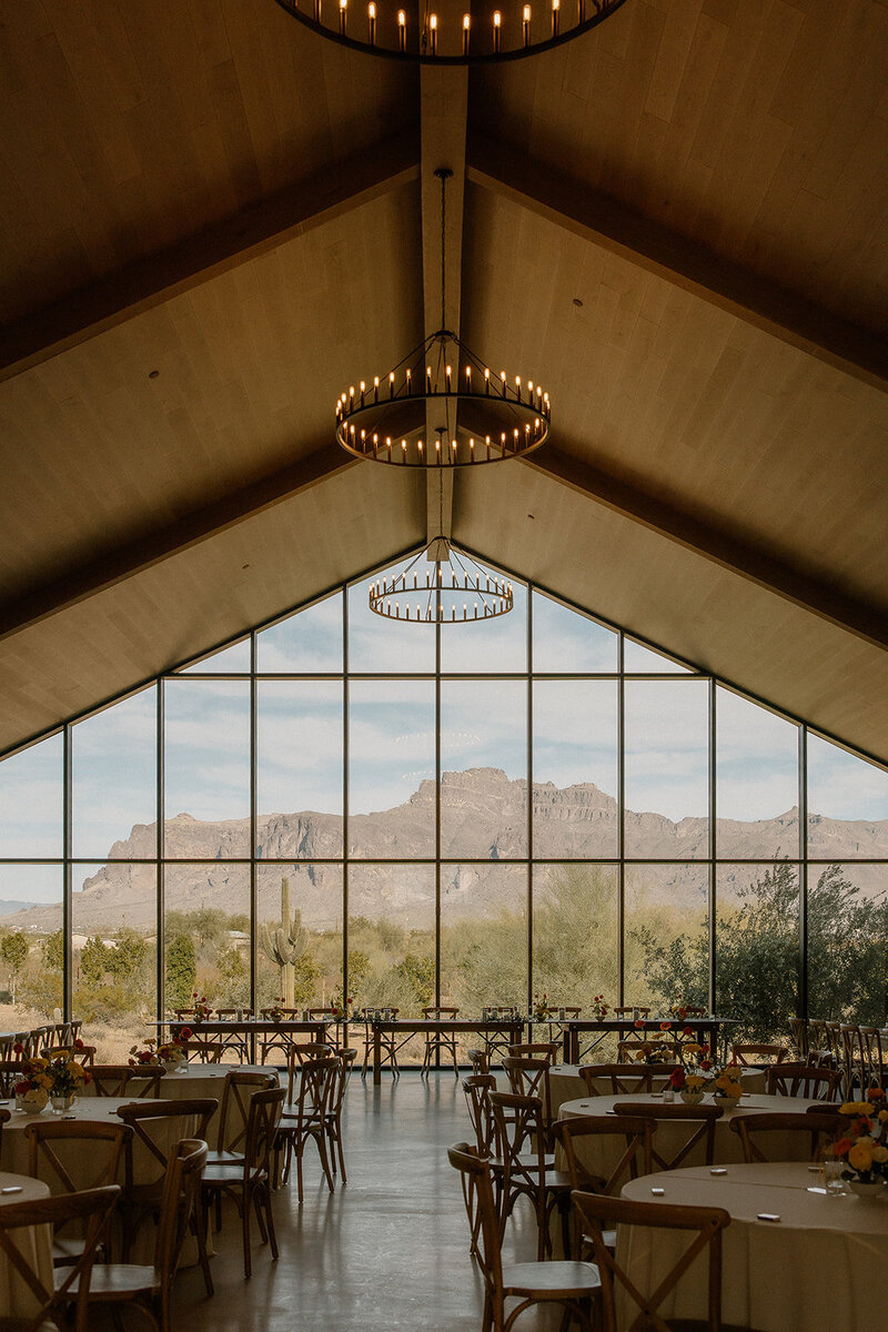 jami-oliver-wedding-preview-taylorraephotofilm-17
