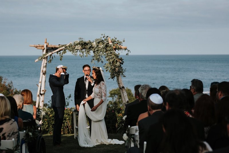 cape-elizabeth-portland-maine-backyard-lighthouse-wedding-86