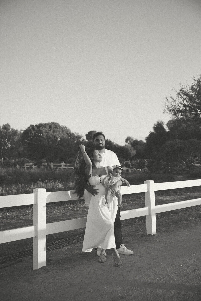 timeless-motherhood-photographer-mesa