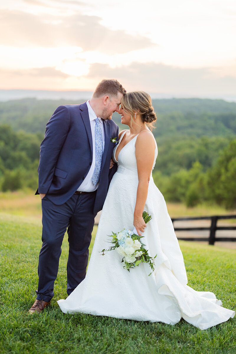 Bride and groom at Howe Farms wedding in Chattanooga