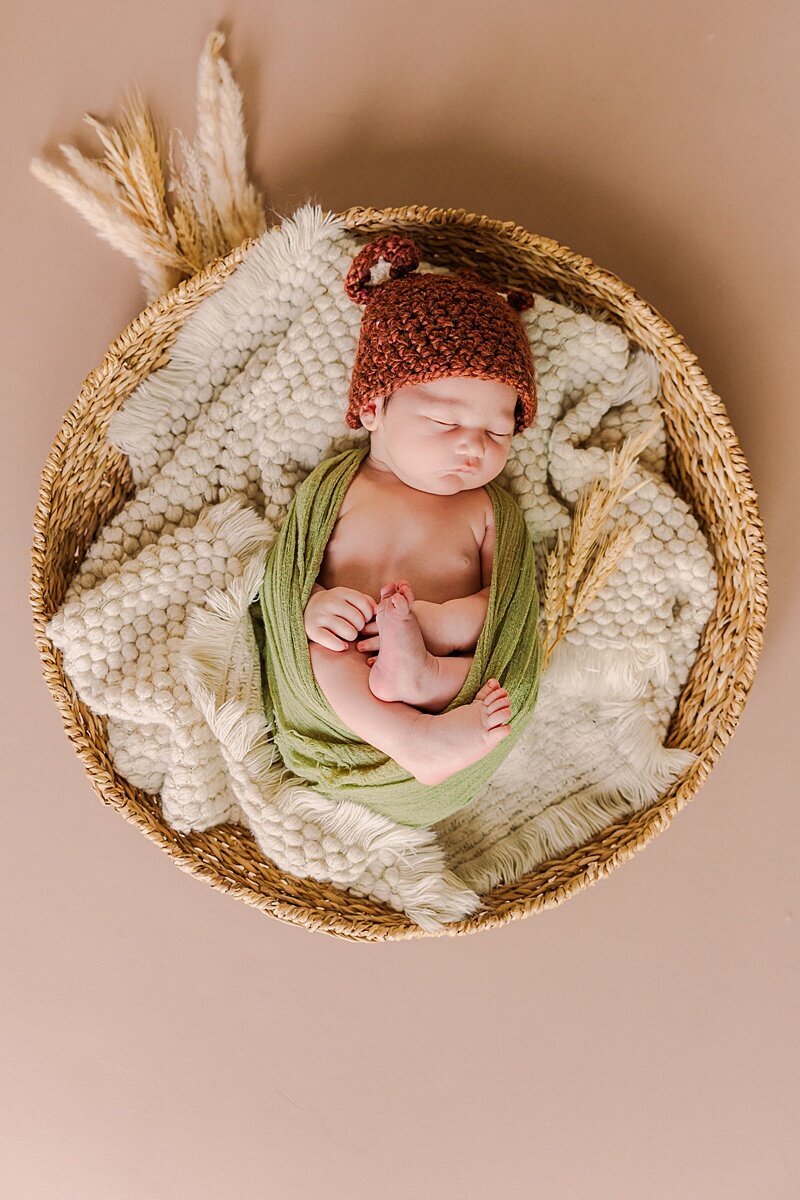 Natural and timeless newborn photography in Lexington VA – capturing precious first moments at home