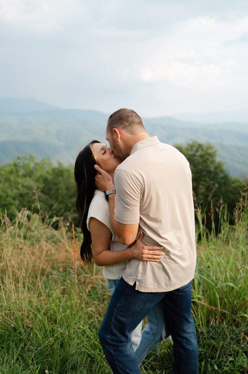Foothills Parkway Couples Photography Session