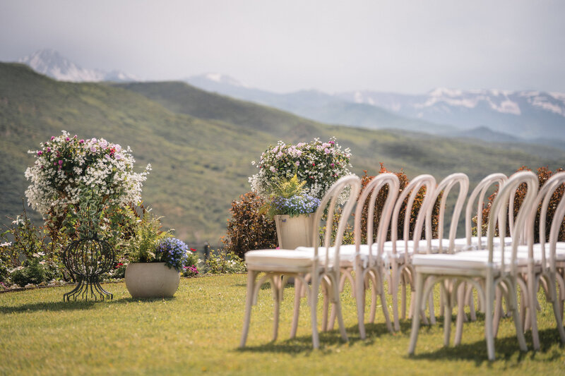 Aspen wedding venue and mountain landscape