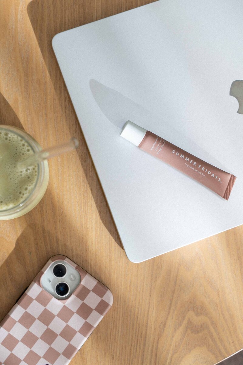 Simple and stylish Showit website for a small business service provider.