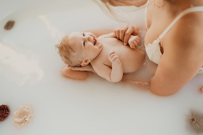 Jessica-Rae-Schulz-Edmonton-Alberta-Canada-Newborn-Motherhood-Maternity-Photographer-25