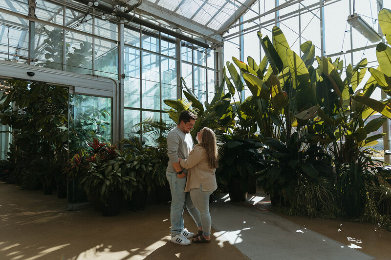 downtown-market-grand-rapids-engagement-session-2557