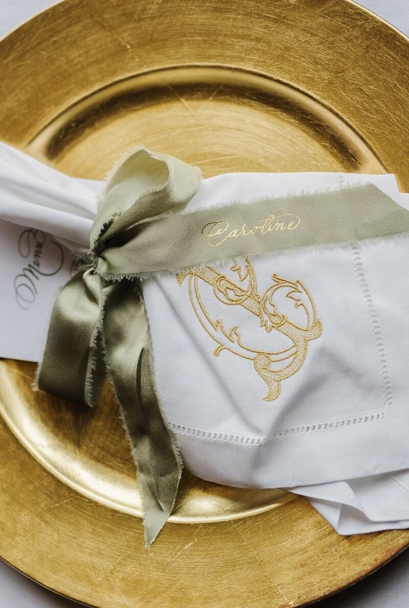 monogramnapkin.embossedribbon