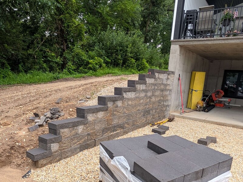 Manchester-Iowa-landscaping-lawn-care-treatments-_20250712_112959540