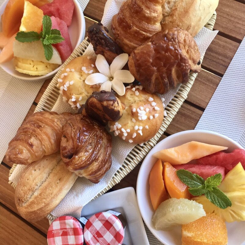 Tahiti Breakfast