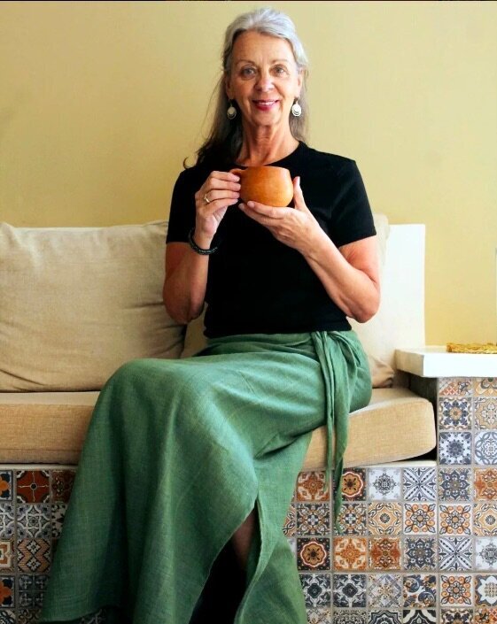 Usha Leason, yoga instructor and certified Ayurveda health coach in San Miguel De Allende, offering holistic wellness guidance through breathwork, movement, and Ayurvedic lifestyle practices with EnForma.