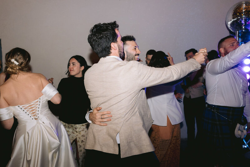 French wedding photographer Domaine de Sarson Grignan-139