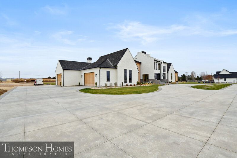 Thompson-Homes-Chateau-Moderne-Meridian-Custom-Home-Builder-123