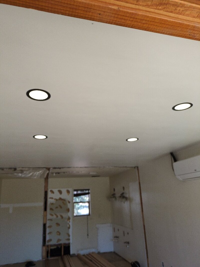 DE Customer Lights 1