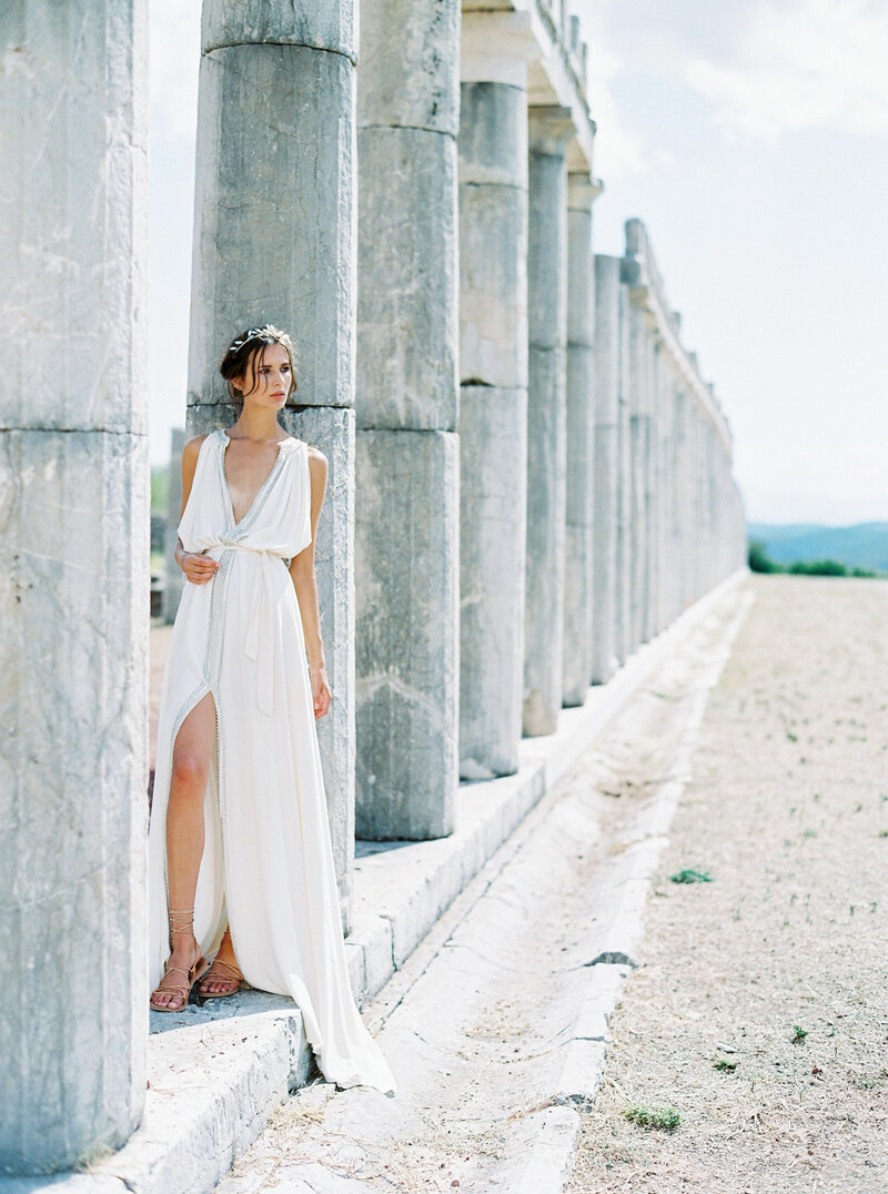 Ancient-Greece-bridal-style-Stephanie-Brauer