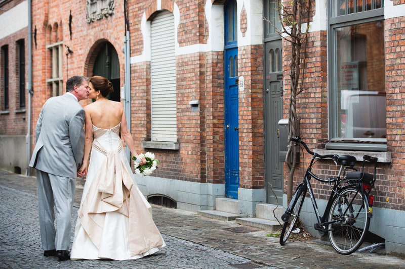 Bruges_Belgium_Destination_Wedding_K_Thompson_Photography_0041