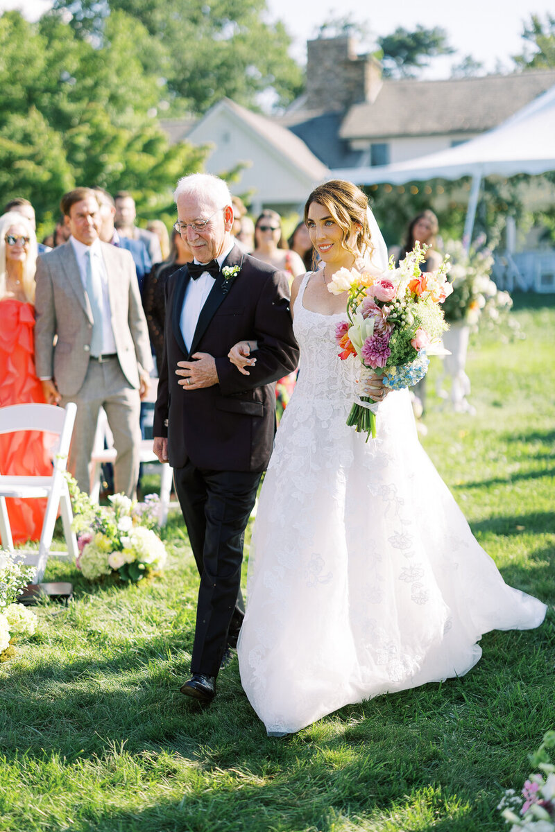 half-mile-farm-old-edwards-inn-summer-wedding-0108