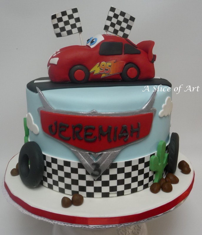 Mcqueen car themed cake