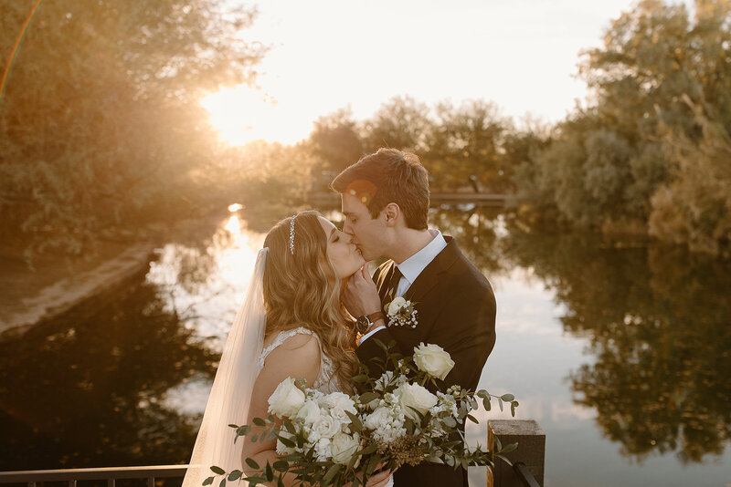 kenzie-nate-wedding-romantics-taylorraephotofilm-35_websize
