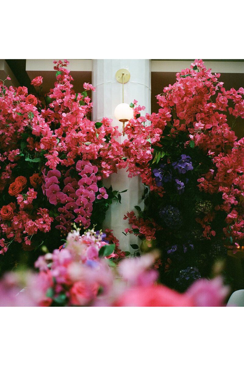 Luxury-Toronto-Italy-Tuscany-Film-Wedding-Photographer-Raphaelle-Granger (1)