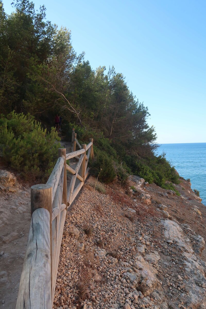 Seven Hanging Valleys Trail