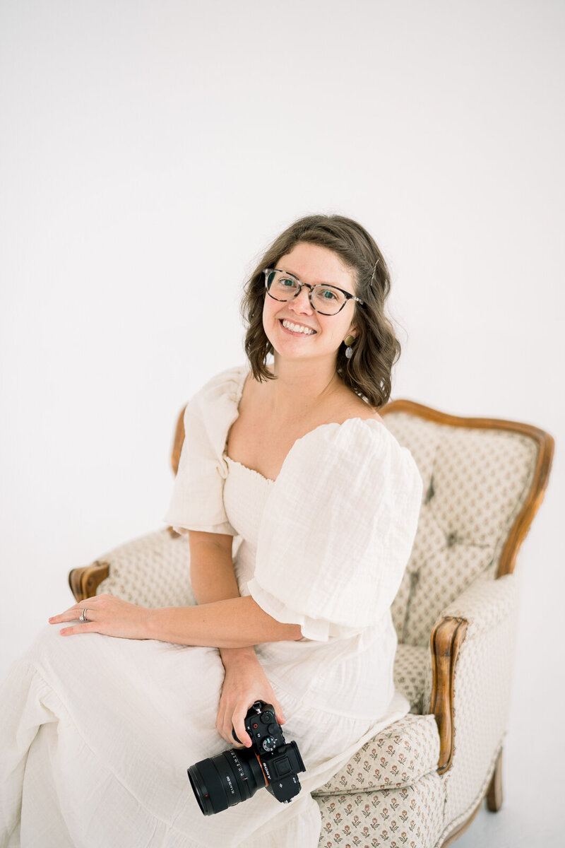Chattanooga newborn photographer smiling