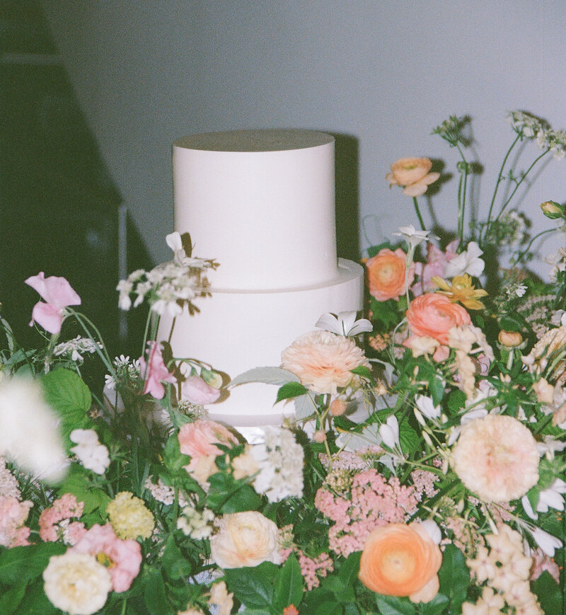 cake-flowers-film-photographer-toronto-1