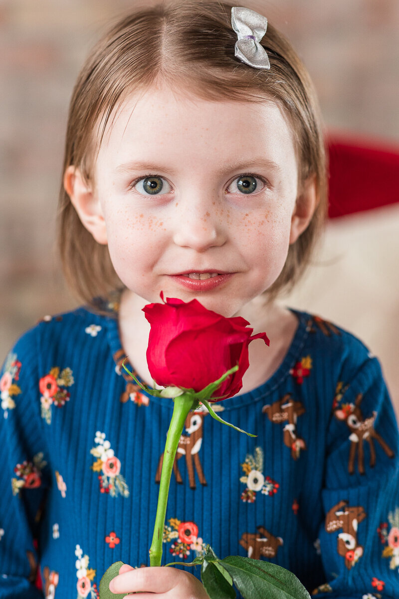 2024 Krystal-Moore-Photography-Moose-Jaw-Valentines-Day-Mini-6