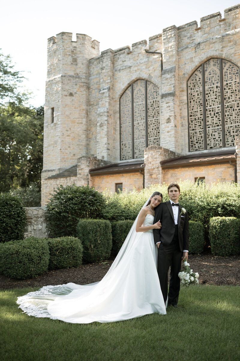 milwaukee wedding photography couple