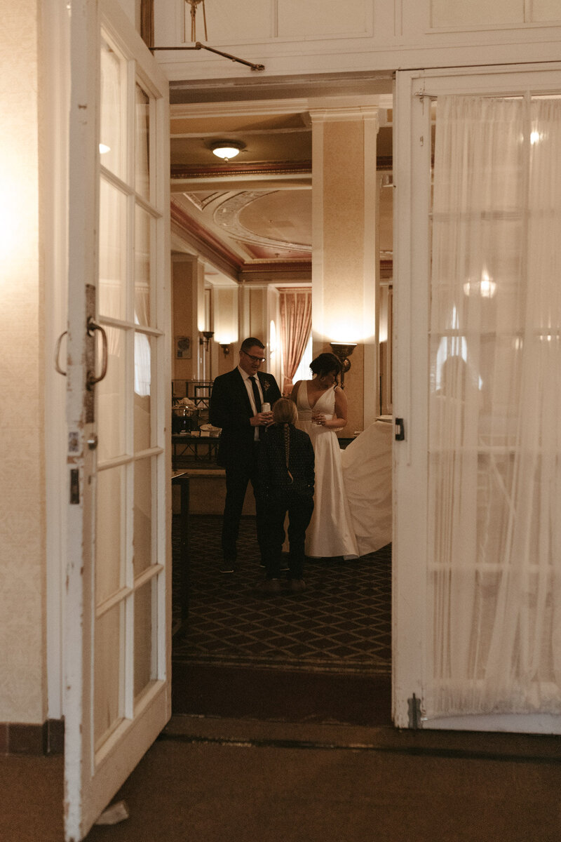 Bessborough_Wedding_Saskatoon_KaylaCassidyPhotography-33