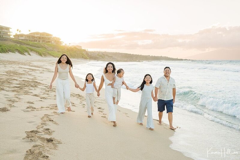 what to wear for family portraits in Maui, Hawaii