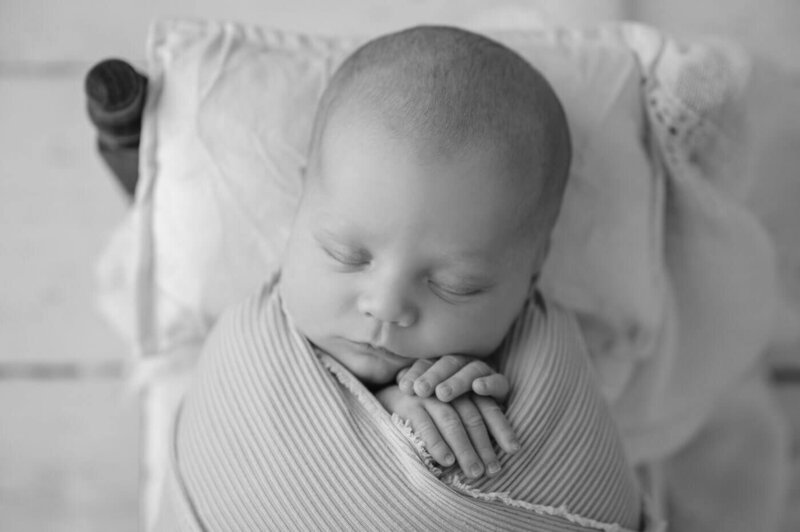 ARP NEWBORN STUDIO POSED EVERLY 3