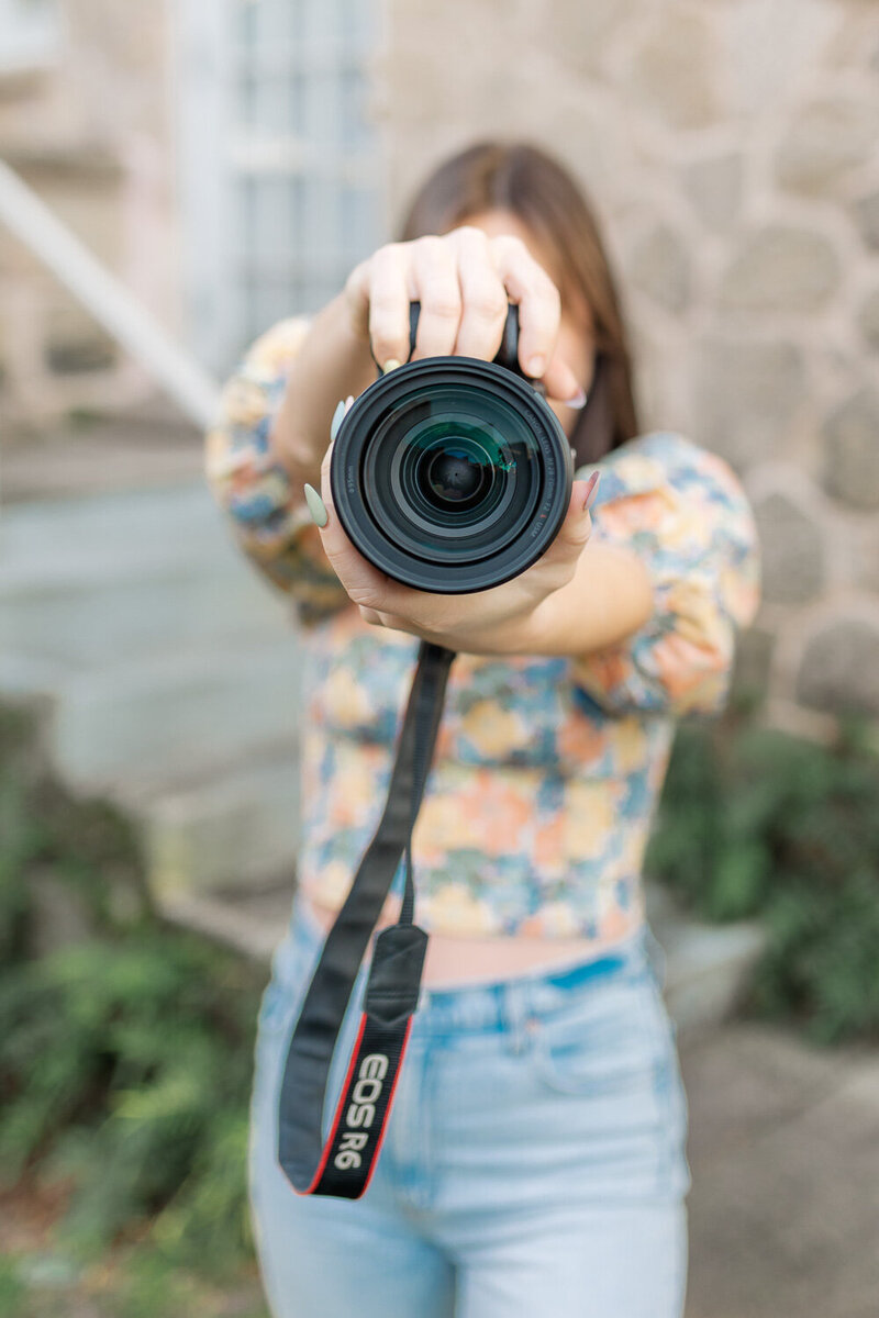 portrait of alyssa dougherty