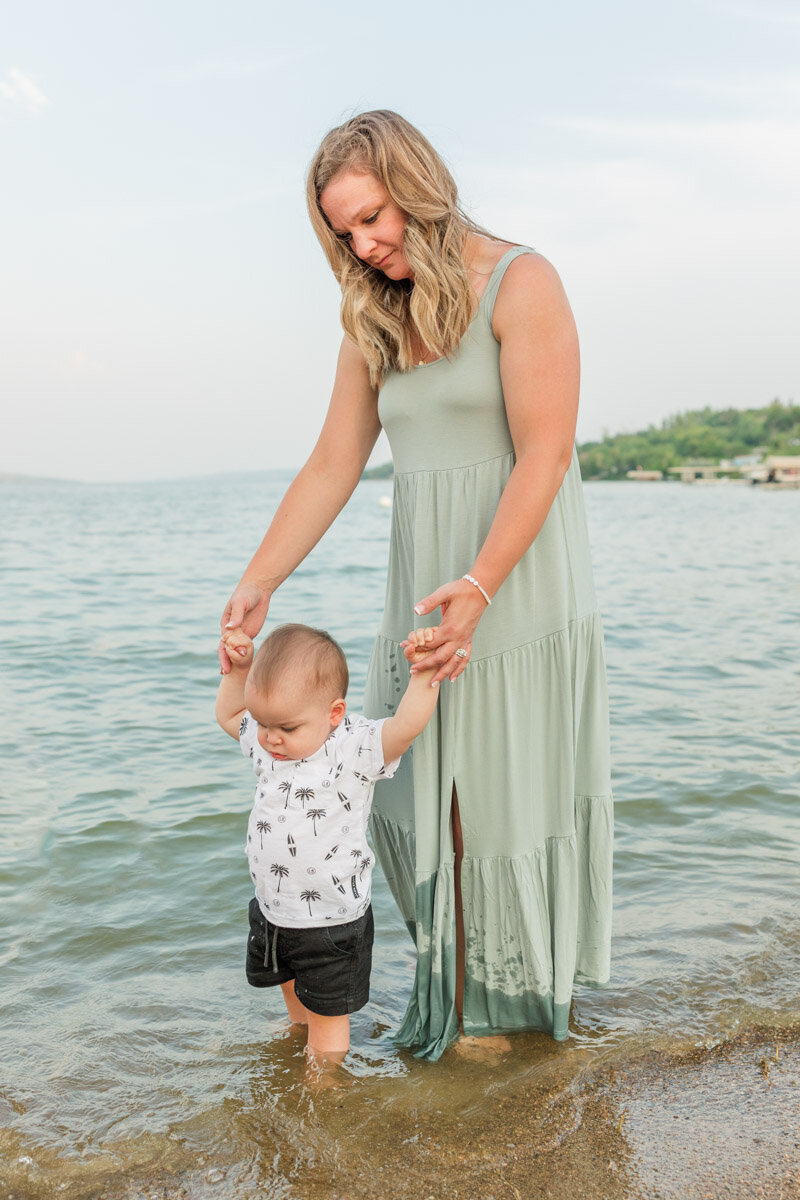 2023 Krystal-Moore-Photography-Beach-Minis-Buffalo-Pound-36