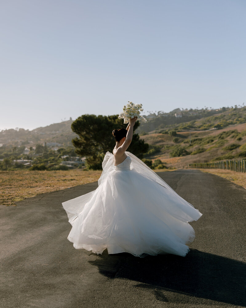 Ocean view wedding at Catalina View Gardens in Palos Verdes, California - 17