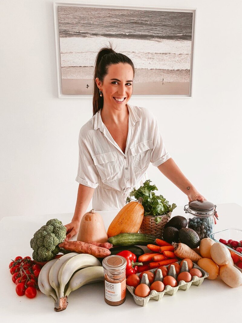 Plant-Based Holistic Nutrition Health Coach, Gratitude Advocate and Podcast Host - Sara Brites