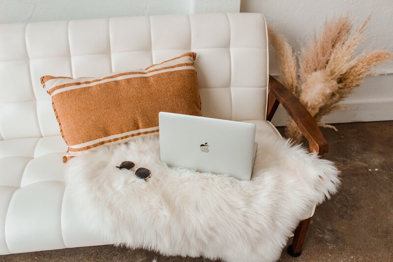 katie-polansky-AQf9Y8dEFBk-unsplash
