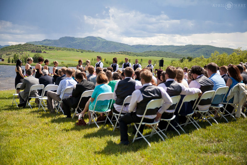 Outdoor-Wedding-Ceremony-on-the-Lawn-Steamboat-Springs-Catamount-Ranch