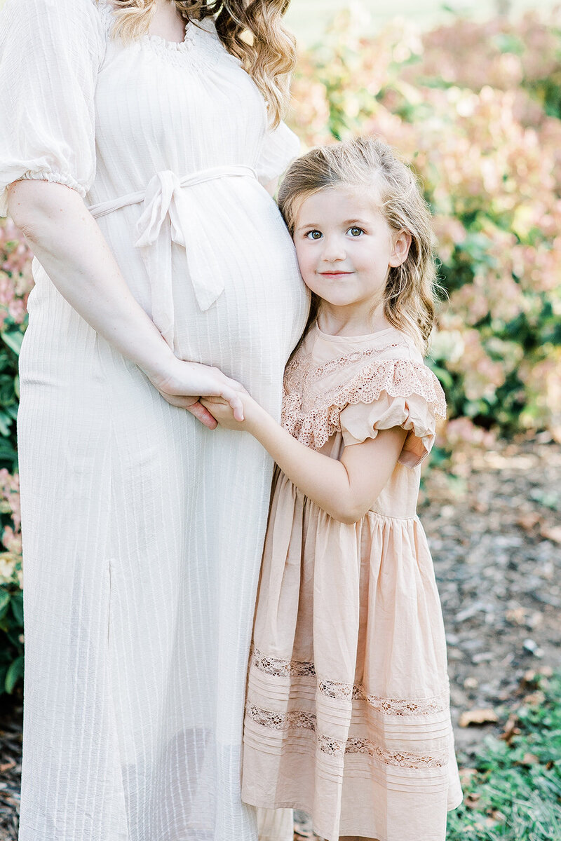 Cincinnati-Maternity-Photography-Winter-Freire-033