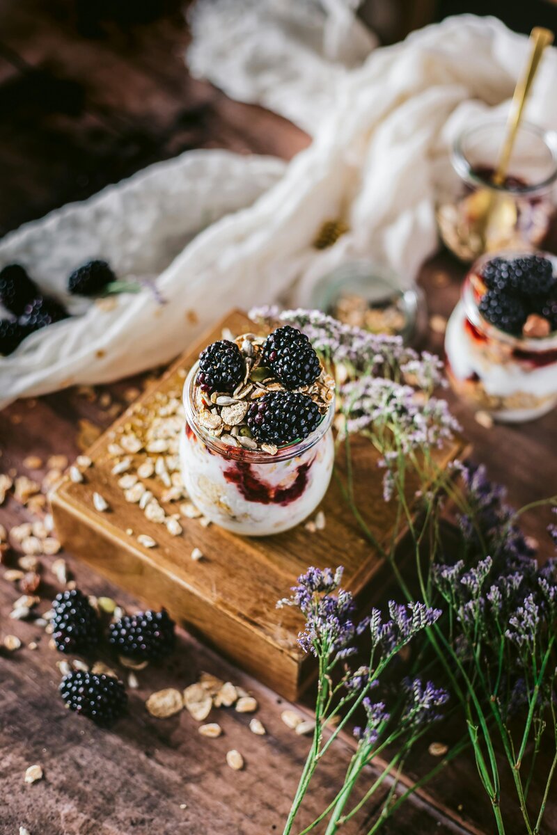 Luxurious private party table setting by private party planner Anett Tarcsay.