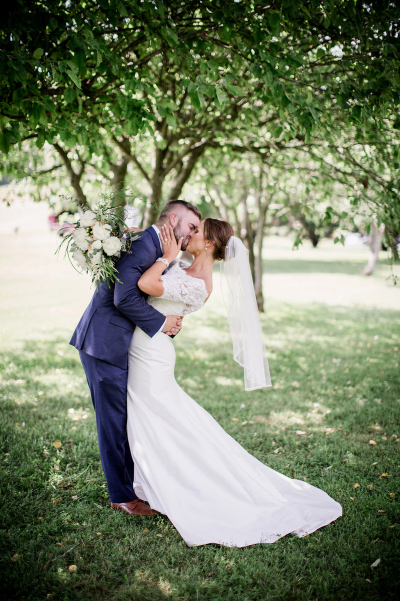 Amanda May Photography | Knoxville Wedding Photographers