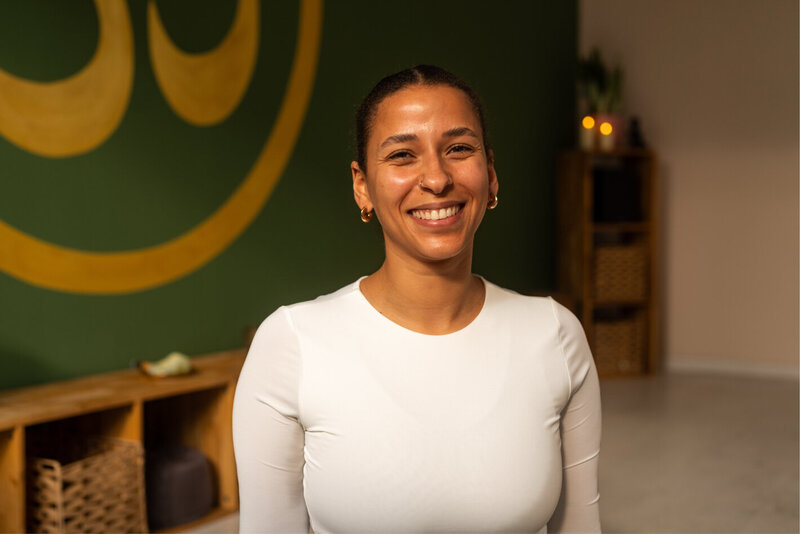 Spirituelle Studioaufnahme mit Nina