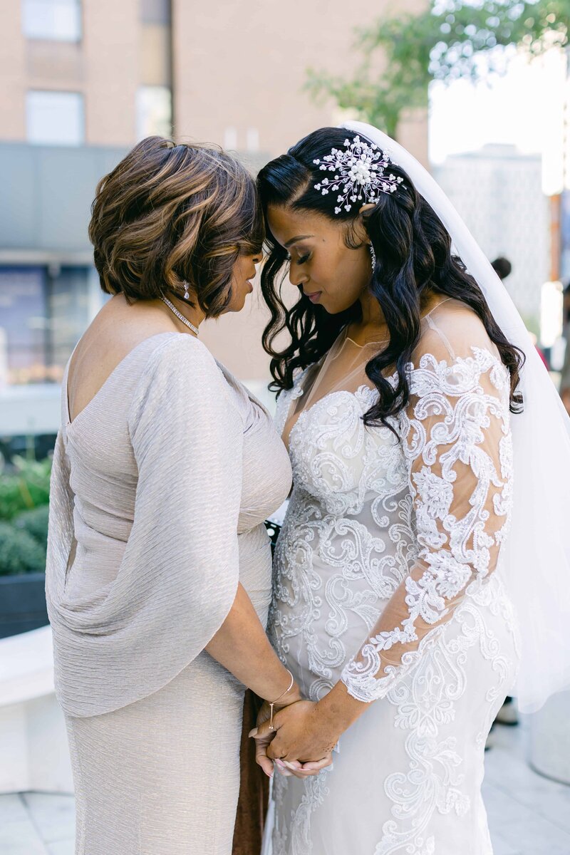 C-E_Hyatt-Trigger-Chicago-Wedding_1420