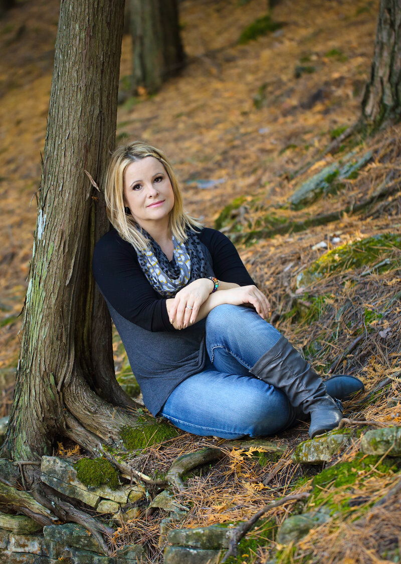 Savannah boudoir and glamour photographer finds solace in nature