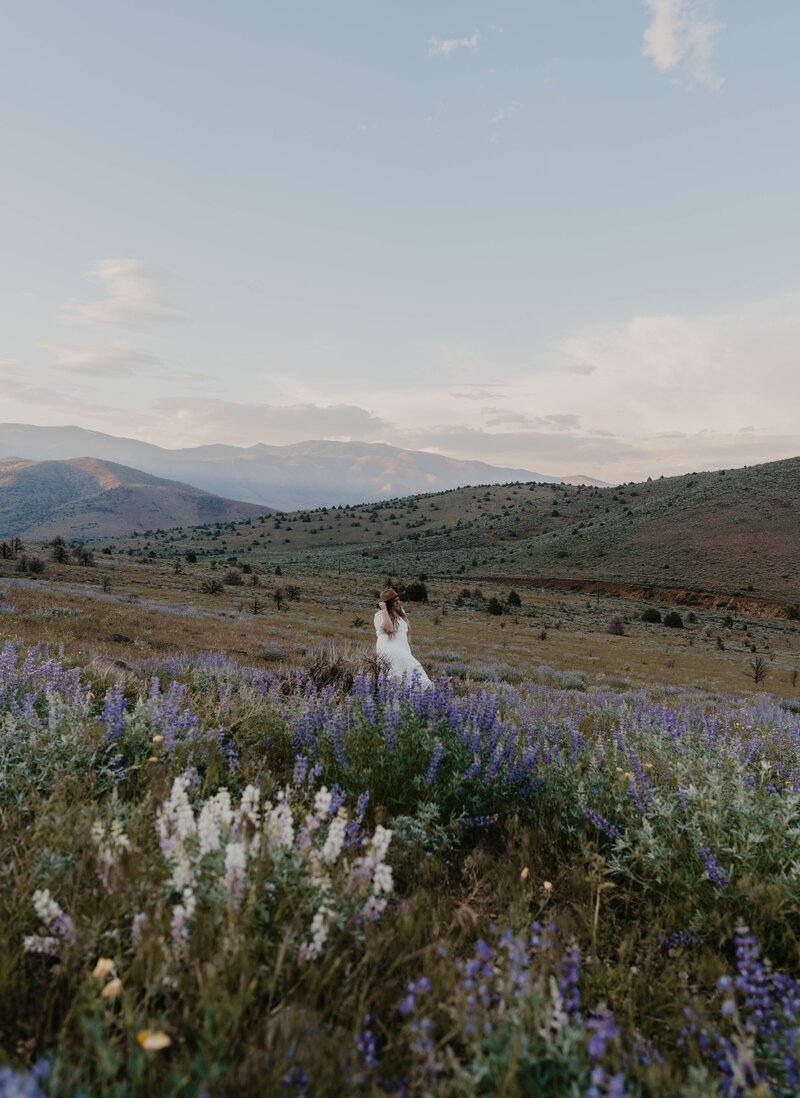 Wind in the Wildflowers | Tori Stanton Photo