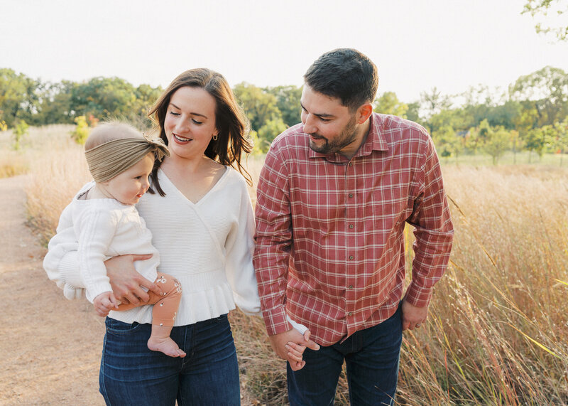 family photos at busse woods in schaumburg