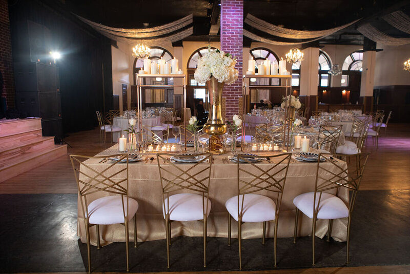Beautiful wedding ceremony at The Maxwell Raleigh, planned by a luxury wedding coordinator.