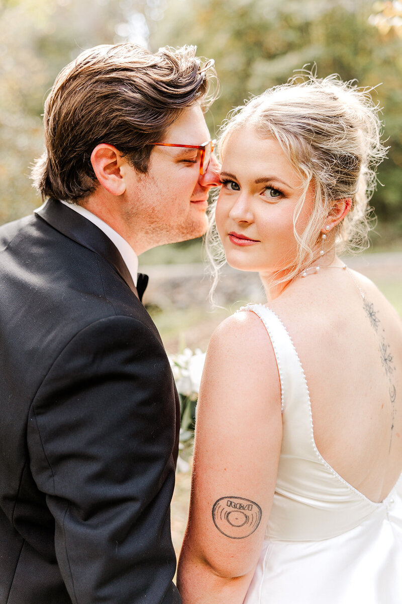 McKenzie & Luke_s Wedding Previews-36