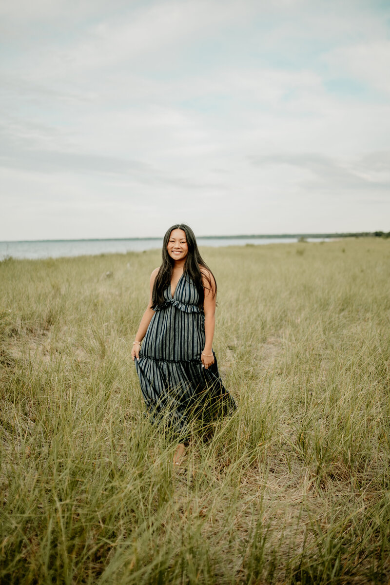 Lakeside senior pictures at Minnesota Point in Duluth, Minnesota