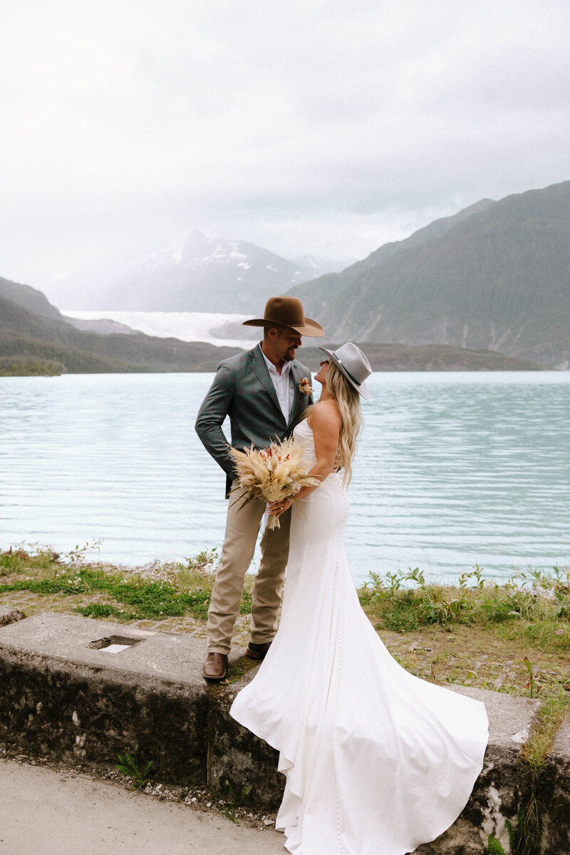 Bear Creek Lodge McCall Idaho Luxury Destination Wedding Mccall Idaho Krysta Timmons Photography